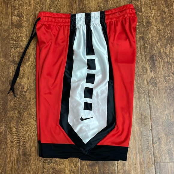 Nike Other - Nike Basketball Shorts Size M